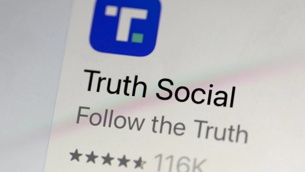 In this photo illustration, Republican presidential candidate Donald Trump's social media platform Truth Social is shown on a tablet on March 25, 2024 in Chicago, Illinois. © Scott Olson, Getty Images via AFP