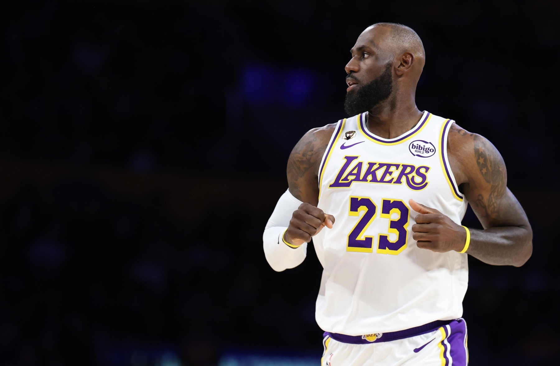 Here’s Why LeBron Can Afford To Take A Pay Cut To Join The 76ers