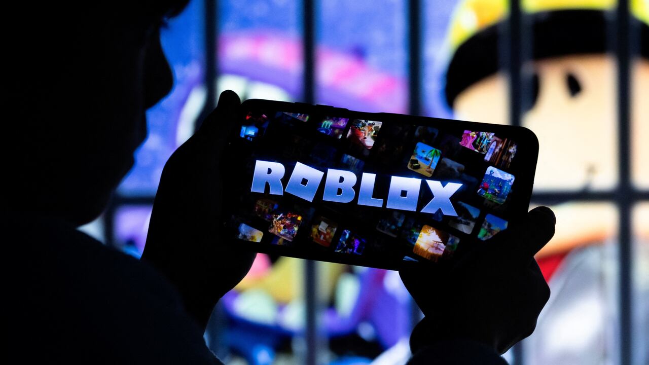 Why is gaming giant Roblox losing tens of billions in market value?