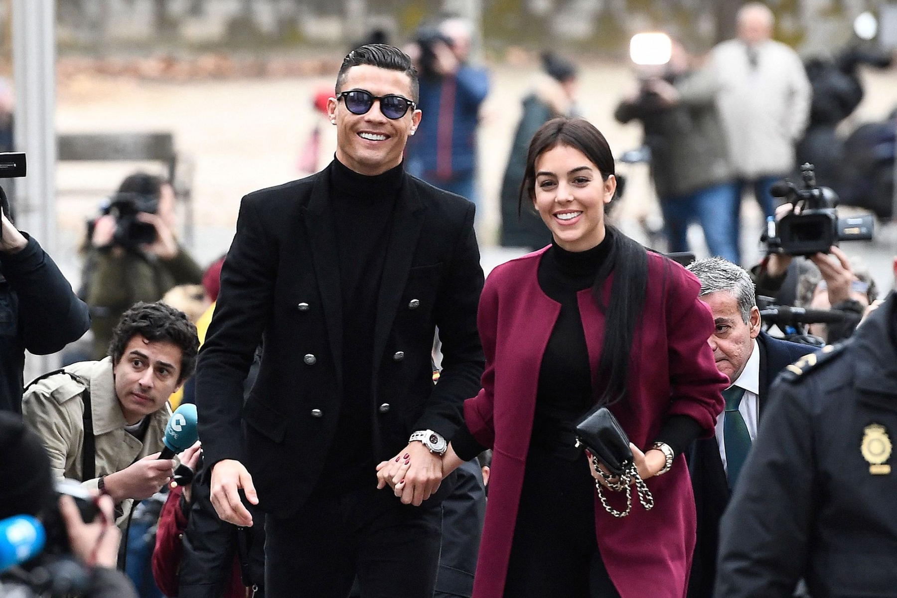Cristiano Ronaldo and Georgina Rodriguez tie the knot after 10 years
