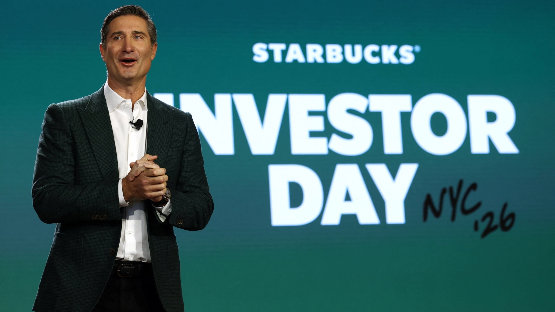 Starbucks has explored takeover of Chipotle in restaurant megadeal