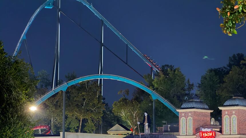 Six Flags temporarily closes 9 roller-coasters, including 2 at Canada's Wonderland, after Georgia fatality