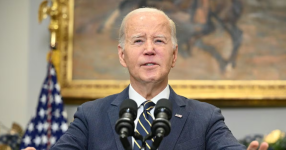 Joe Biden donne à la Maison Blanche un discours destiné aux élus du Congrès, les appelant à soutenir l'Ukraine, le 6 décembre 2023  afp.com/Mandel NGAN