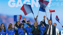 Marine Le Pen and Jordan Bardella at the final rally before the European Parliament election. June 2, 2024, Paris, France. ©  Artur Widak/NurPhoto via Getty Images