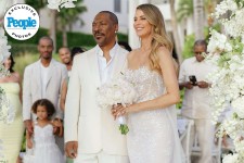 @chardphoto From Left: Eddie Murphy and Paige Butcher on July 9, 2024