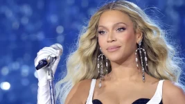 Getty Images / Beyoncé's treatment at a previous CMA ceremony may have inspired her country music album