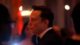 Elon Musk attends the America First Policy Institute Gala held at Mar-a-Lago on November 14, 2024 in Palm Beach, Florida. ©  Joe Raedle / Getty Images