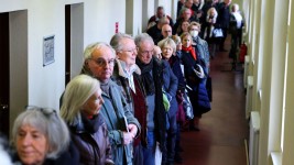 People queue to vote in an advanced postal ballot for the upcoming general elections at Steglitz-Zehlendorf district postal ballot polling station, in Berlin, Germany, on February 10, 2025. Fabrizio Bensch/Reuters