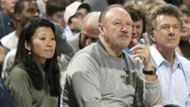 Les corps de Gene Hackman et Betsy Arakawa ont été découverts par un ouvrier d’entretien de leur demeure située à Santa Fe, au Nouveau-Mexique. LAYNE MURDOCH / Getty Images via AFP