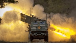 FILE PHOTO: High Mobility Artillery Rocket System (HIMARS). ©  Ezra Acayan / Getty Images