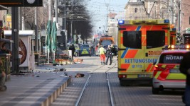 Police respond to an incident at Paradeplatz in the center of Mannheim, Germany, on Monday.  Dieter Leder/picture alliance/Getty Images