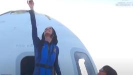 Perry might’ve wished she’d stayed in space. Source: YouTube