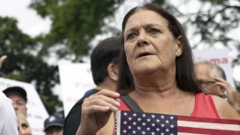 EPA / Some white South African farmers have picketed in support of President Trump
