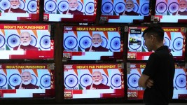 Le premier ministre Narendra Modi s'adressait pour la première fois aux Indiens depuis le déclenchement du conflit au Cachemire.  Photo : AP / Rajanish Kakade