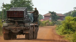 Reuters / Cambodian forces near the disputed area with Thailand