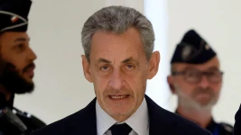 French ex-president Sarkozy sentenced to 5 years in prison in Libya campaign financing case﻿