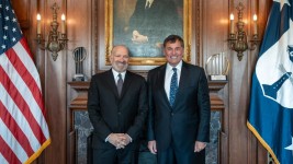 Dominic LeBlanc et Howard Lutnick se sont rencontrés à Washington le 26 août pour tenter de parvenir à un accord commercial. PHOTO : X / @DLEBLANCNB