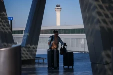 While flight delays and cancellations have ticked up as the shutdown has progressed, they haven’t yet swelled to unusual highs.Photographer: Michael Nagle/Bloomberg