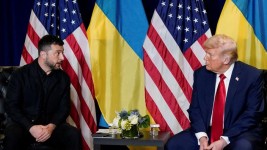 Le président ukrainien Volodymyr Zelensky et le président américain Donald Trump. Alexander Drago / REUTERS