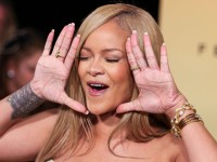 ​ Massive Rihanna question sends fans wild   ​