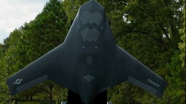 Shield AI unveils its X-BAT AI fighter jet.