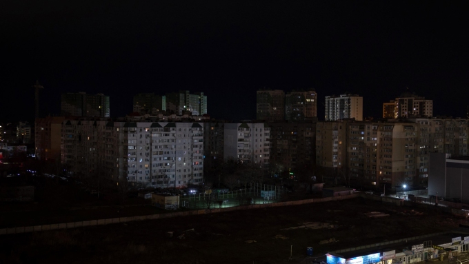 Odessa, dans le sud de l'Ukraine, a été plongée dans le noir à la suite de frappes russes.  Photo : afp via getty images / Oleksandr Gimanov