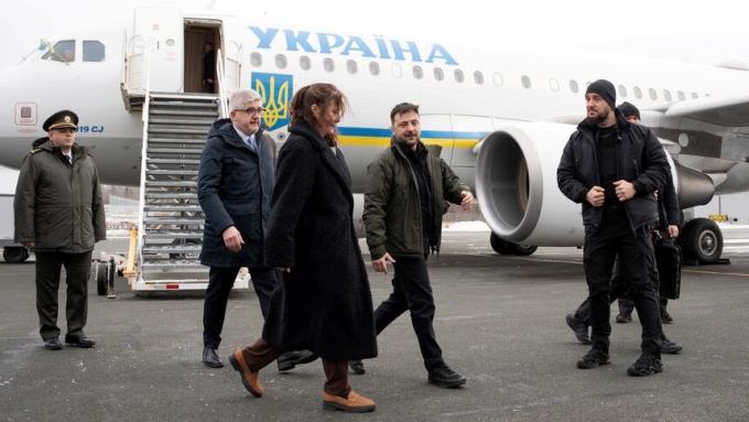 Ukrainian President Volodymyr Zelenskyy, centre, arrives in Halifax on Saturday to meet with Prime Minister Mark Carney. (Darren Calabrese/Reuters)