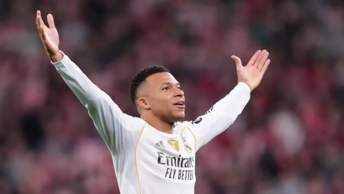 Kylian Mbappe celebrates after scoring Real Madrid's third goal during a Spanish La Liga soccer match against Athletic Bilbao, in Bilbao, Spain, on December 3, 2025. © Jose Breton, AP