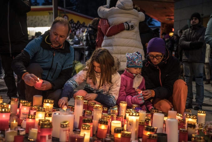 A memorial outside Le Constellation bar in Crans-Montana, Switzerland, on Friday, the day after 40 people died there in a fire.Credit...Sergey Ponomarev for The New York Times