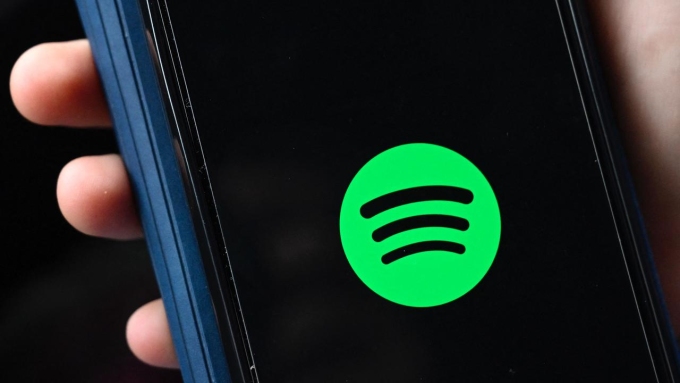 Spotify in freefall, boss lashes out