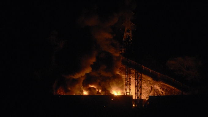 De fortes explosions avec des bruits ressemblant à des survols de missiles ou d'avions ont été entendus peu avant 2h du matin (heure locale) samedi à Caracas  Photo : afp via getty images / Luis Jaimes