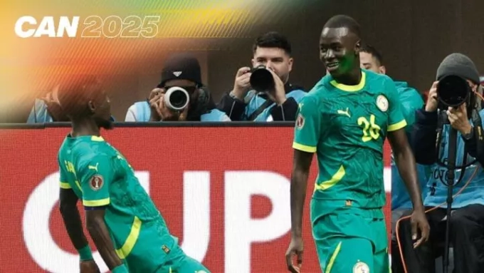 Le Sénégalais Pape Gueye célèbre son but face au Soudan à la CAN 2025. © AFP
