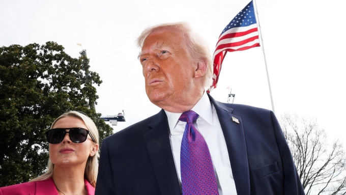 L'heure des choix approche pour Donald Trump. Se dirige-t-on vers une escalade ou une désescalade de la guerre au Moyen-Orient?  Photo : Getty Images / Win McNamee