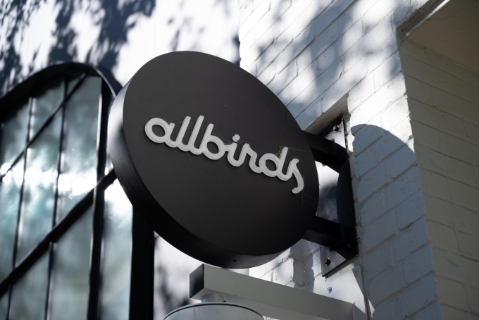 The former shoemaker said it would pivot and rebrand itself “NewBird AI.” Gado via Getty Images