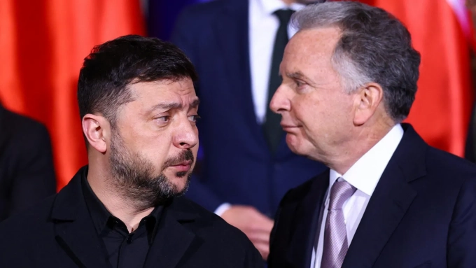 Getty Images / US envoy Steve Witkoff (right) has travelled to Moscow eight times but never to Kyiv