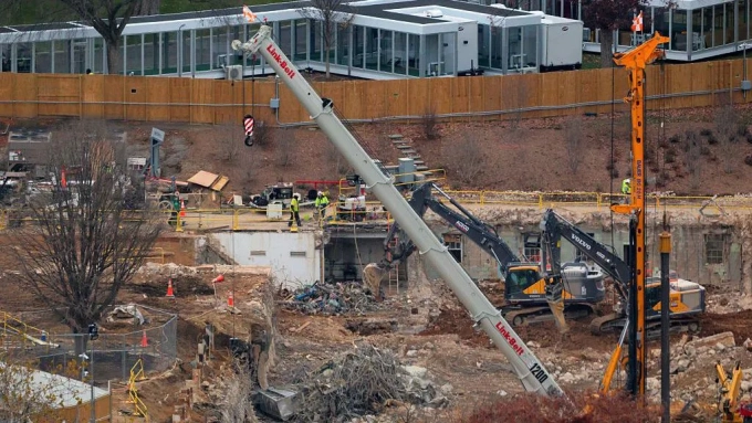 Getty Images / Work has continued on the White House ballroom, even after a judge ordered above ground construction be paused.