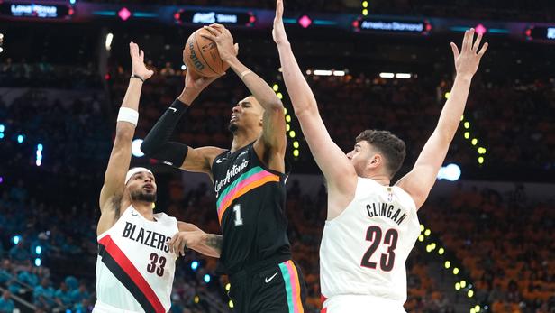 Victor Wembanyama et les Spurs ont bien débuté leur série face à Portland. Scott Wachter / REUTERS