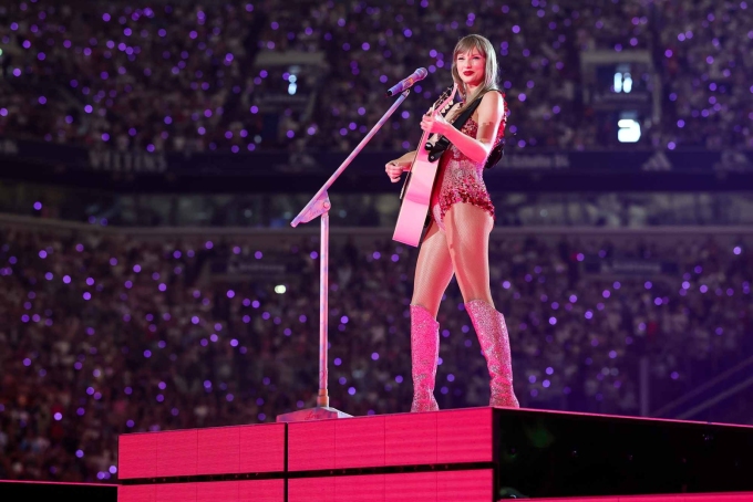 Taylor Swift performs onstage during her Eras Tour on July 17, 2024 at Veltins Arena in Gelsenkirchen, Germany.  Andreas Rentz/TAS24/Getty Images