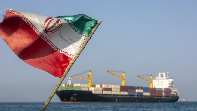 Des médias iraniens ont dénoncé les conditions excessives imposées par les États-Unis dans leur dernière offre.  Photo : Getty Images / Majid Saeedi
