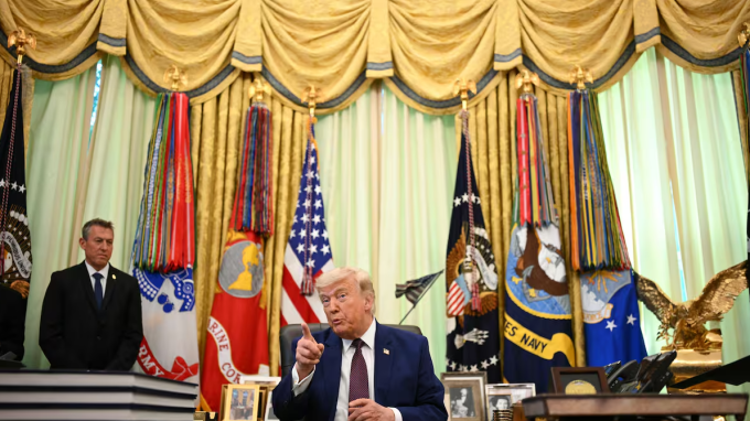 Donald Trump s'est adressé à la presse dans le bureau ovale, le 3 juin 2026.  Photo : Getty Images / MANDEL NGAN/AFP