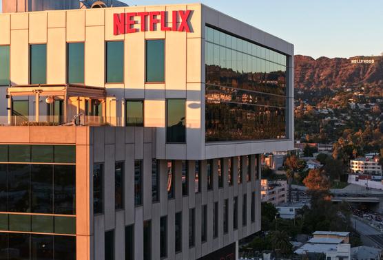 Les studios Netflix, à Los Angeles (Californie), le 5 décembre 2025. MARIO TAMA/AFP