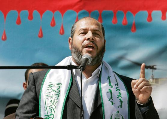 Khalil Al-Hayya, nouveau chef du Hamas, lors d’un rassemblement anti-israélien organisé par le mouvement islamiste à Gaza, le 4 mars 2008. MOHAMMED SALEM / REUTERS