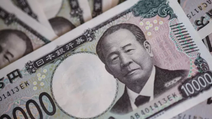 Un billet de 10 000 yens à Tokyo, le 5 décembre 2024. © Richard A. Brooks, AFP