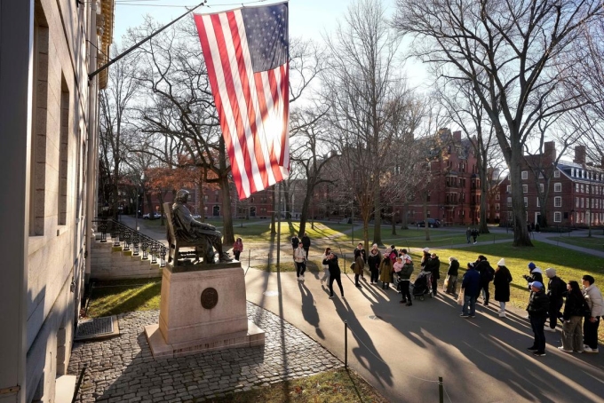 Harvard University campus, on January 2, 2024, in Cambridge, Massachusetts. STEVEN SENNE / AP PHOTO/STEVEN SENNE