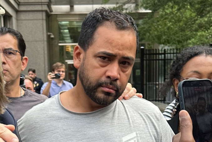 Manuel Hernandez leaves US district court in Manhattan on August 10, after being charged in the deaths of two people in a boating accident in New York Harbor. Larry Neumeister/AP