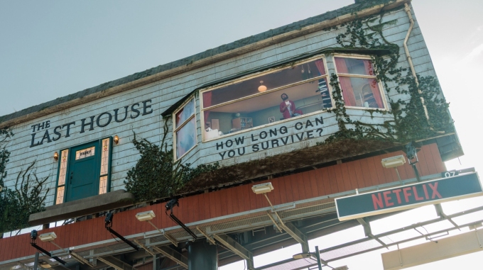 A Man Is Trapped Inside a Netflix Billboard Above Sunset Boulevard