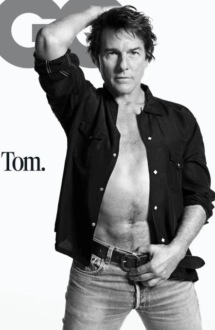 Tom Cruise is the new cover star of GQ, baring his abs on the front of the fashion magazine’s October issue. Picture: Mario Sorrenti/GQ