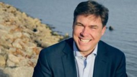 BLACK ROCK GROUP / Mike Dubke was something of an outsider in the White House