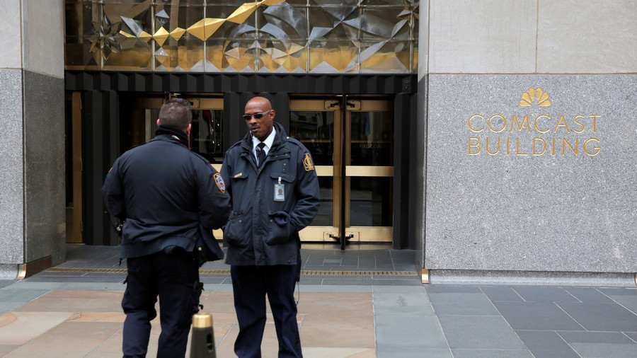 Police and security outside offices of US President Donald Tump's lawyer Michael Cohen, New York, US, April 9, 2018 © Andrew Kelly / Reuters