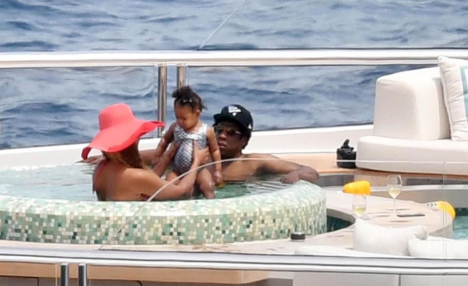 Beyonce and Jay Z enjoyed some alone time in a hot tub on board their super yacht while in Capri